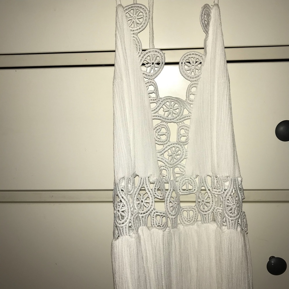 White lace maxi dress
